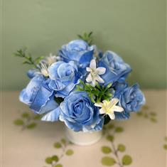 X Blue and white mini grave pot